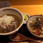 Miyagi No Umi No Sachi Yama No Sachi Itamaeryouri Hare No Hi - 冷たい肉そば＆はらこ飯セット