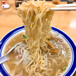 味の三平 - シコシコちぢれ麺