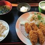 街かど屋 - かきフライ定食