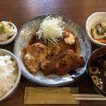 家庭料理居酒屋 よってって - ♪豚肉のぴり辛炒め定食￥500