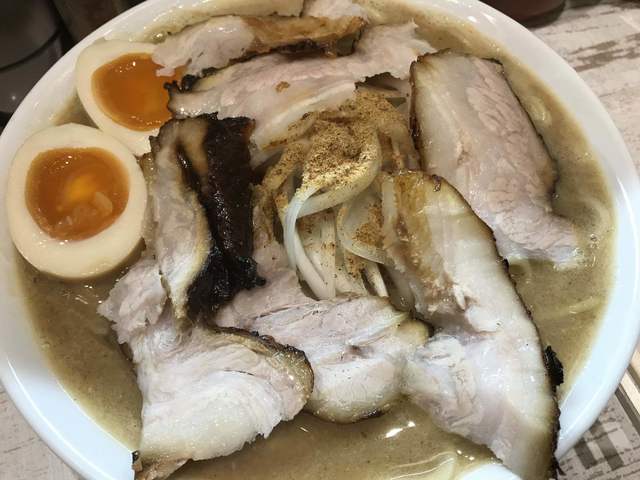 閉店 麺ガレージ 肉ヲ見ル 三軒茶屋 ラーメン 食べログ