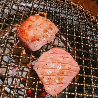 焼肉 銀座コバウ 特別室 - 厚切り生タン塩