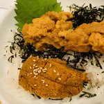 うに屋のあまごころ - 三種のウニ丼