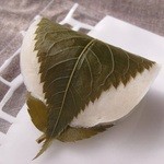 なかじ製菓 - 桜もち　　　１０５円