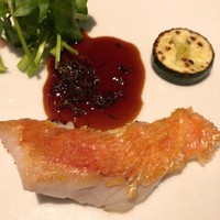 ラ・ボンヌターブル - 