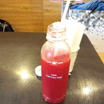 Tate Cafe Restaurant - ボトルが基本？確かに超スイカ♡ｳﾏｲ