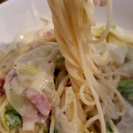 PASTAYA - 「１日１０食限定セットランチ」白菜とベーコンのクリームパスタ