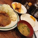 かつれつ四谷たけだ - ポークジンジャー定食￥1,350