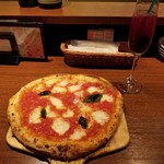 Scirocco - マルゲリータピザと信州産ブルーベリーのスパークリングサング