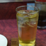 やしろ食堂 - 緑茶ハイをがぶがぶと