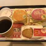 マクドナルド - ソーセージエッグマフィンセット＝３５０円
            エッグマックマフィン＝２００円