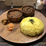 マサラ食堂 - 2種盛 チキン＋キーマ(別アングル)♪