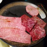 焼肉 山水 - 