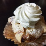 パティスリ・ル・スィエル - アップルパイ（アップ）