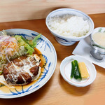 洋食の店 花櫚 - ハンバーグステーキセット