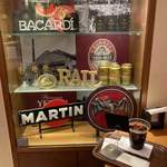 RAIL - 入ってすぐの席