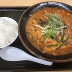 麺堂 帆翔 - 熟成辛味噌　クッパ麺　半ライス付　850円