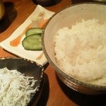 魚 しんのすけ - 201203 しらすご飯も美味しい