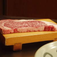 和黒 北野坂本店 - 肉、登場