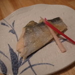 まごわやさしい - 鰆の和風の冷製コンフィ