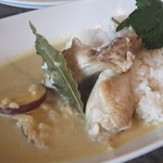 ハニーズ ネスト ロッジ - ベトナム風チキンカレー