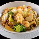 Seafood ankake Yakisoba (stir-fried noodles)