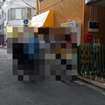 ラーメン二郎 - 到着時待ち30人ほど