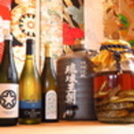 Chokotto Sushi Bettei - 日本酒、ワイン、泡盛、焼酎など豊富に揃えております。