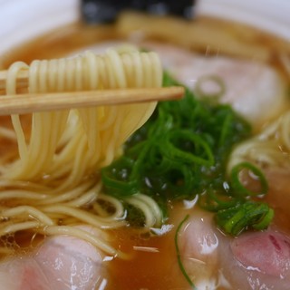 らぁ麺 飯田商店 - 料理写真:しょうゆらぁ麺