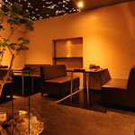 KADO - 一階_テーブル席