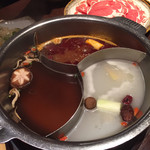 Mongoru Yakuzen Shabu Shabu Shaoweiyan - 