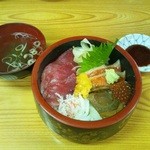 寿し 八仙 - 北海丼（＠９００）