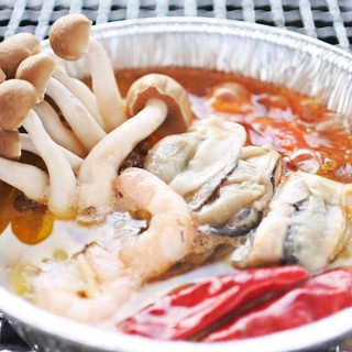 유명 굴 바 오너 셰프가 감독한 밀크 굴 아히요조