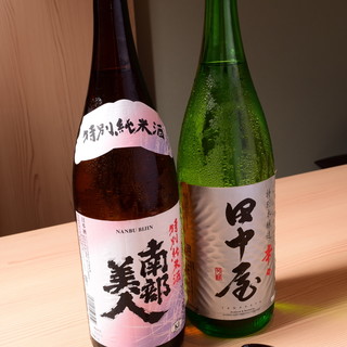 種類豊富な日本酒を取り揃えています