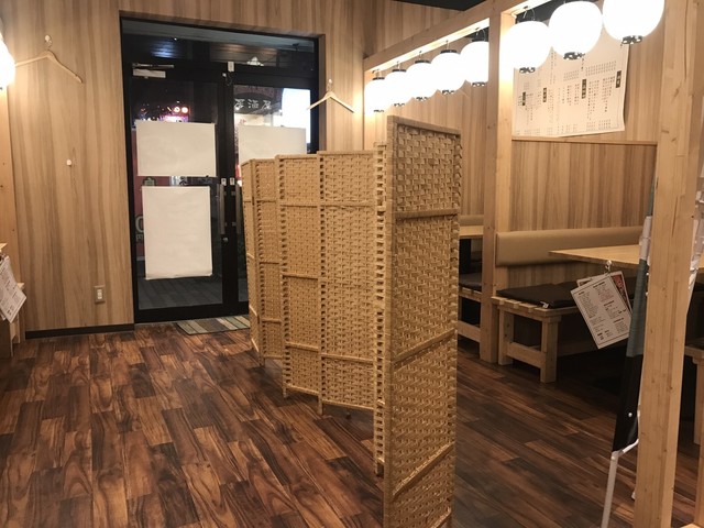 一人飲みにちょうどいい : やきとり酒場 金ピカハイボールの写真