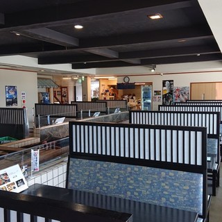 座席 河太郎 呼子店 かわたろう 唐津市その他 魚介料理 海鮮料理 食べログ