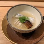 寿し道 桜田 - 千葉県の銚子産太刀魚と北海道の根室産白子の新生姜の餡掛け