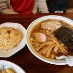 北珍 - チャーハンセット880円