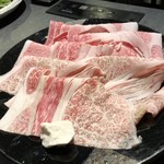 Sukiyaki Shabushabu Dokoro Akitei - 