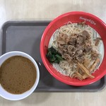スガキヤ - スガキヤピアゴ豊明店 牛肉つけ麺 580円