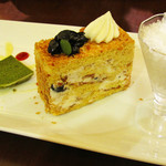 五感 - 五感の黒豆トランシュ]　(315円) '12 2月中旬