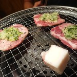 ホルモン焼肉 肉乃家 - ねぎタン