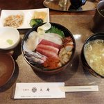 Aomori Kappou Kyuuan - 青森海鮮丼￥1,200