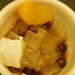 清月堂本店 - 松茸きのこ釜飯に付いてくるミニみつ豆