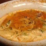 ア ミオ アージョ - ローストしたノルウェイサーモンと浜名湖産生のりのクリームソーススパゲティイタリア産ぼらのからすみがけ