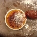 ア ミオ アージョ - ピスタチオのクレームブリュレ