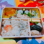 Kiyouken - おべんとう秋　全景　きのこご飯が決め手！煮物や箸休めな酢の物まで手抜きなしな美味しさ