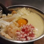 Okonomiyaki Teppanyaki Maruo - 混ぜる前「玉ねぎのミックス」