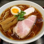 らぁ麺 幸跳 - 丸鶏たまり醤油らぁ麺。