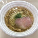 町田汁場 しおらーめん進化 - 「しおらーめん」880円